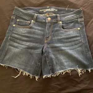 AE Jean shorts size 12